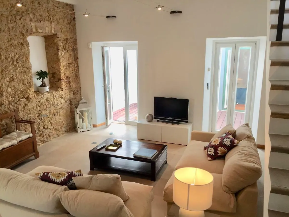Design Alfama Villa Lisboa 0*, Lissabon